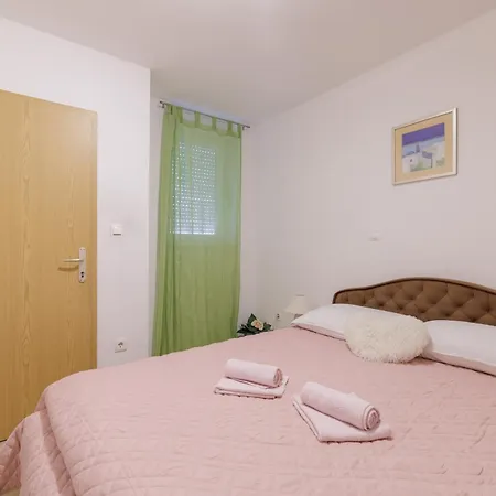 Apartman Amato *